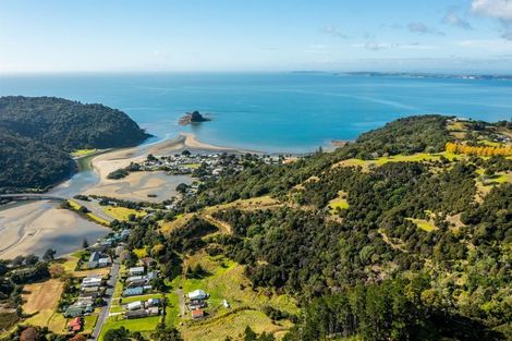 Photo of property in 18 Weranui Road, Waiwera, Orewa, 0994