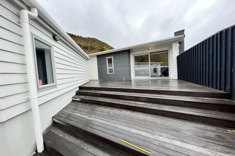 Photo of property in 442 Cambridge Terrace, Naenae, Lower Hutt, 5011