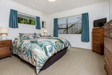 Photo of property in 12 Serrata Place, Browns Bay, Auckland, 0630