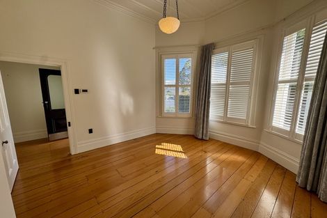 Photo of property in 18 Burgess Road, Devonport, Auckland, 0624