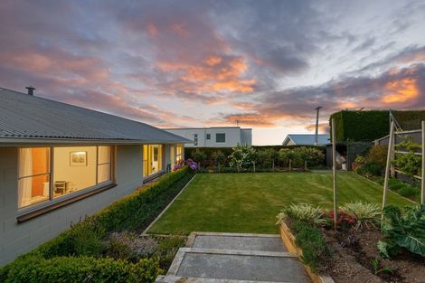 Photo of property in 227 Mount Pleasant Road, Mount Pleasant, Christchurch, 8081