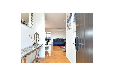 Photo of property in 64 Prado Drive, Pukekohe, 2120