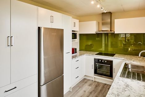 Photo of property in 4 Kivell Street, Ranui, Porirua, 5024