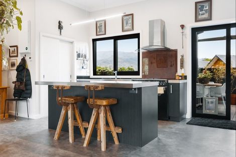 Photo of property in 115 Lowburn Valley Road, Lowburn, Cromwell, 9384