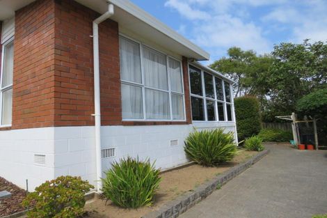 Photo of property in 66 Waiwaka Terrace, Strandon, New Plymouth, 4312