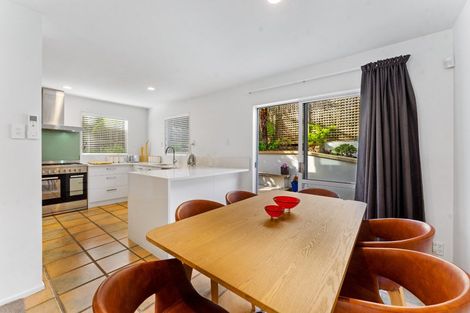 Photo of property in 1/104a Beach Road, Castor Bay, Auckland, 0620