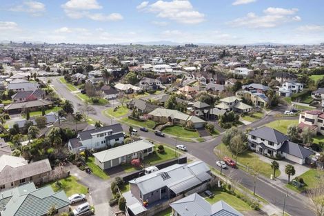 Photo of property in 16 Bramley Drive, Rototuna, Hamilton, 3210