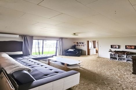 Photo of property in 62a Te Rauparaha Street, Otaki, 5512