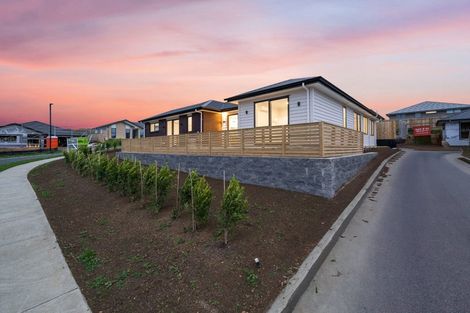 Photo of property in 5 Viv Green Place, Pokeno, 2402