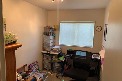 Photo of property in 2/27 Fairway Avenue, Red Beach, 0932