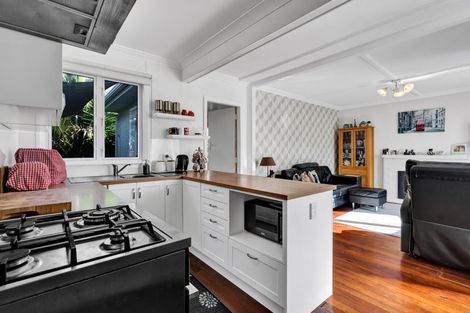 Photo of property in 3 Dorset Avenue, Westown, New Plymouth, 4310