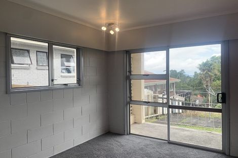 Photo of property in 423 Don Buck Road, Massey, Auckland, 0614