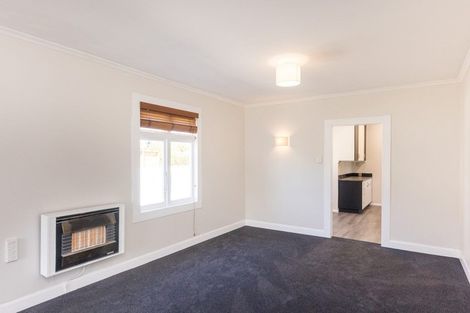 Photo of property in 7 Karaka Street, Hokowhitu, Palmerston North, 4410