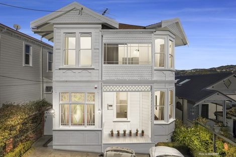 Photo of property in 19 Brougham Street, Mount Victoria, Wellington, 6011