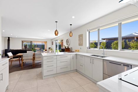 Photo of property in 50 Burnham School Road, Rolleston, 7614