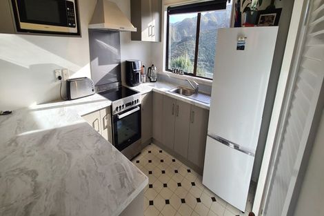 Photo of property in 67 Frobisher Street, Island Bay, Wellington, 6023