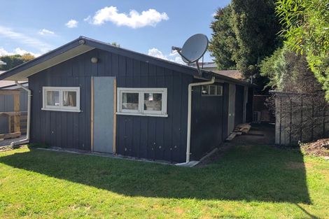 Photo of property in 27 Tremaine Avenue, Two Mile Bay, Taupo, 3330