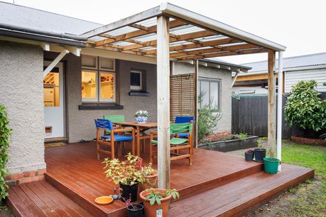 Photo of property in 67 Rangitane Street, Palmerston North, 4414