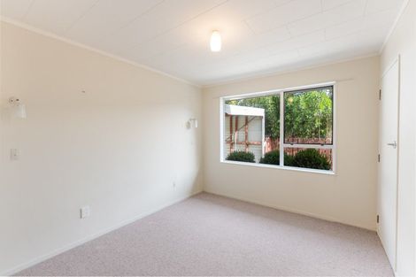 Photo of property in 33 Raukawa Street, Otaki, 5512