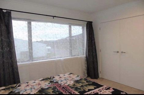 Photo of property in 19/9 Surrey Street, Tawa, Wellington, 5028