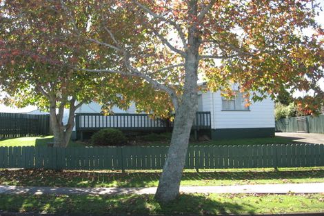 Photo of property in 168 Cascades Road, Pakuranga Heights, Auckland, 2010