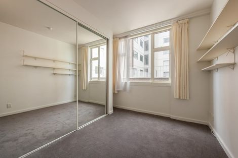 Photo of property in De Vere Apartments, 9/23 Tennyson Street, Te Aro, Wellington, 6011