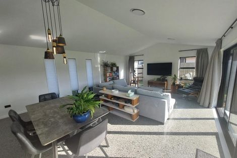 Photo of property in 11 Mcquillan Avenue, Woodend, 7610