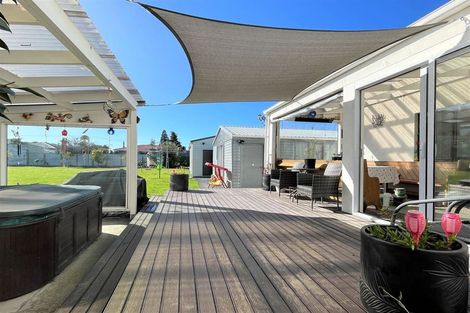 Photo of property in 47 Renfrew Street, Balclutha, 9230