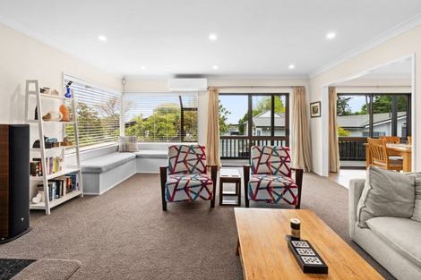 Photo of property in 5 Ritchie Place, Havelock North, 4130