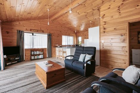 Photo of property in 155 Oceanbeach Road, Mount Maunganui, 3116