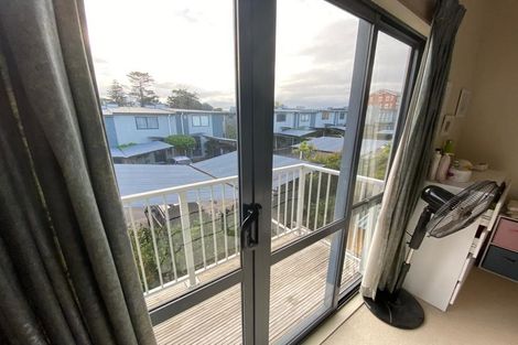 Photo of property in 14/8 Soljak Place, Mount Albert, Auckland, 1025