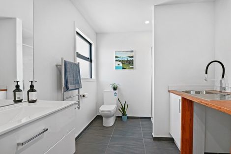 Photo of property in 71a Main Road, Redcliffs, Christchurch, 8081