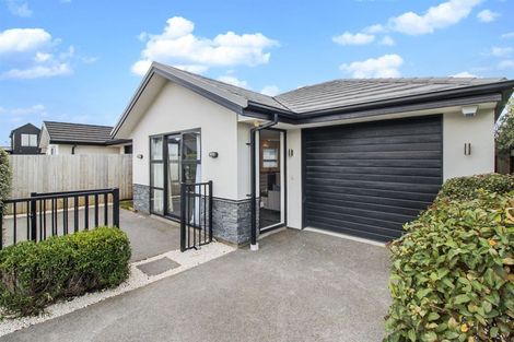 Photo of property in 8 Capil Court, Halswell, Christchurch, 8025