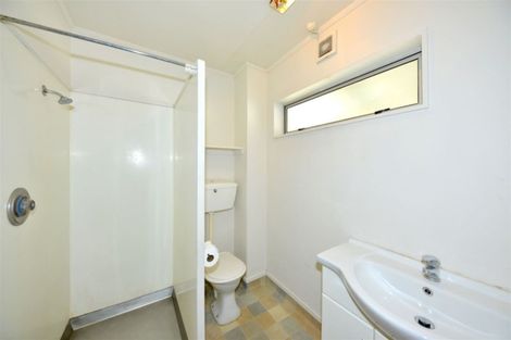 Photo of property in 4/273 Riccarton Road, Upper Riccarton, Christchurch, 8041