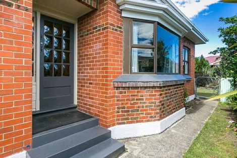 Photo of property in 4 Auld Street, Saint Kilda, Dunedin, 9012