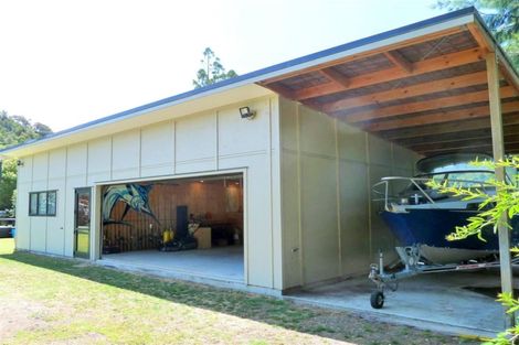 Photo of property in 330 Main Sh25 Road, Tairua, 3508