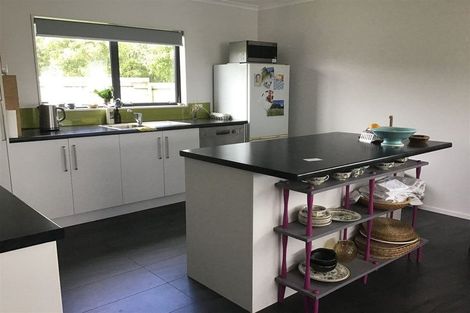 Photo of property in 16a Insley Street, Mangawhai, 0505