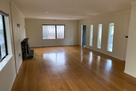 Photo of property in 41 Forrest Hill Road, Milford, Auckland, 0620