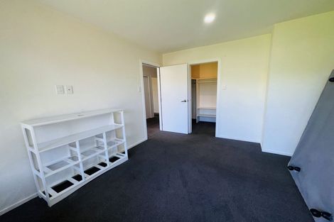 Photo of property in 17 Nortons Road, Avonhead, Christchurch, 8042