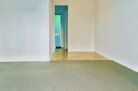 Photo of property in 2/47 Archibald Road, Kelston, Auckland, 0602