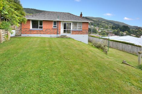 Photo of property in 100 Wakari Road, Helensburgh, Dunedin, 9010
