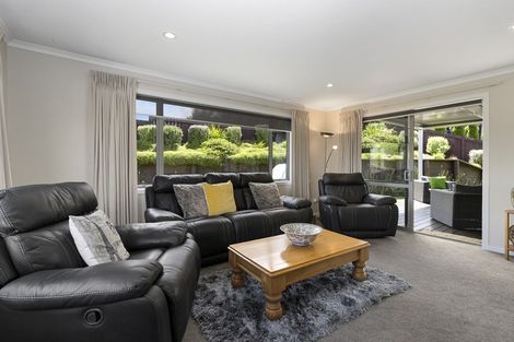 Photo of property in 9 Westview Place, Western Heights, Hamilton, 3200