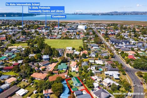 Photo of property in 1/41 Yeovil Road, Te Atatu Peninsula, Auckland, 0610