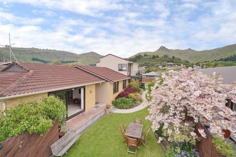 Photo of property in 34 Laing Crescent, Heathcote Valley, Christchurch, 8022