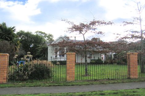 Photo of property in 160 Lethbridge Street, Feilding, 4702