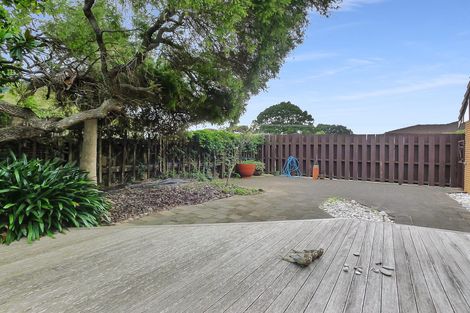 Photo of property in 1/7 Roslyn Road, Mount Wellington, Auckland, 1060