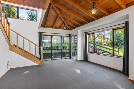 Photo of property in 1/86 Waimumu Road, Massey, Auckland, 0614