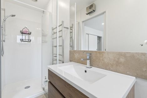 Photo of property in 65 Matai Road, Wanaka, 9305