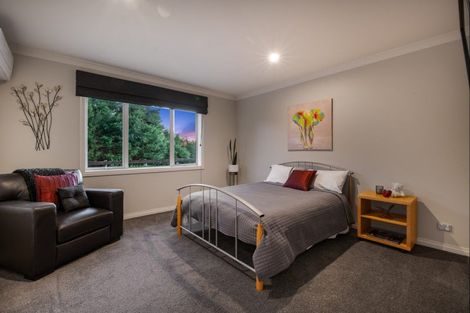 Photo of property in 240 Three Oaks Drive, Dairy Flat, Albany, 0794