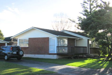 Photo of property in 2 Hatton Road, Orewa, 0931